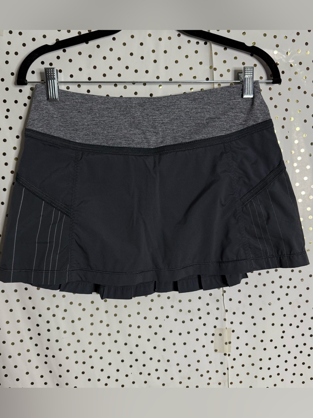 Lululemon Grey Skirt